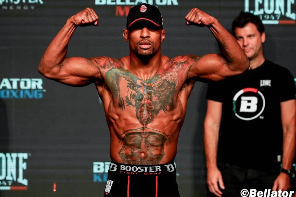 Kane Mousah flexing at the Bellator weigh-in